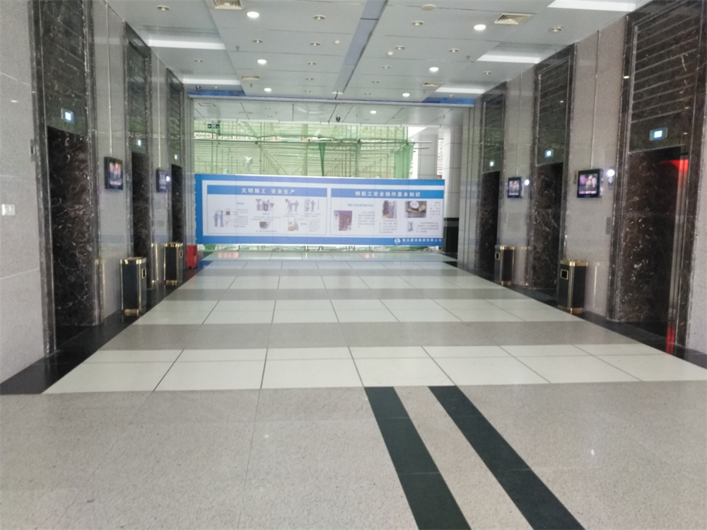 红谷大厦第二批替换电梯顺遂交付使用_拉斯维加斯3133cc