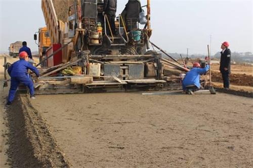 捉住晴天气  再掀新热潮_拉斯维加斯3133cc