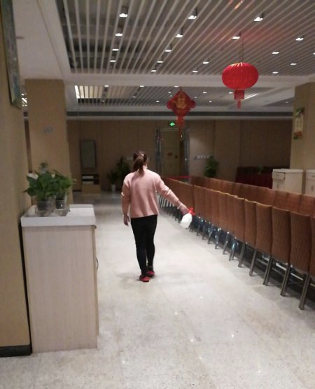 集团纪委派驻纪检组督查城投大厦食堂疫情防控事情_拉斯维加斯3133cc
